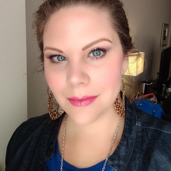 Meet your Posher, Ashley - Picture 6 of 8